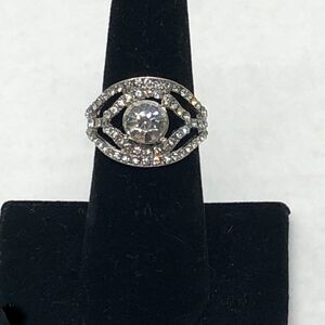 🔮 5/$25 Charming‎ Charlie Cocktail Ring